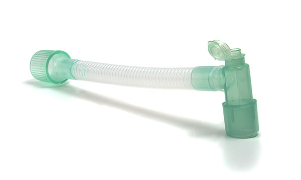 3508000-Flexible fixed elbow catheter mount 22F - flip top cap with 7.6mm port - 22M/15F, 170m